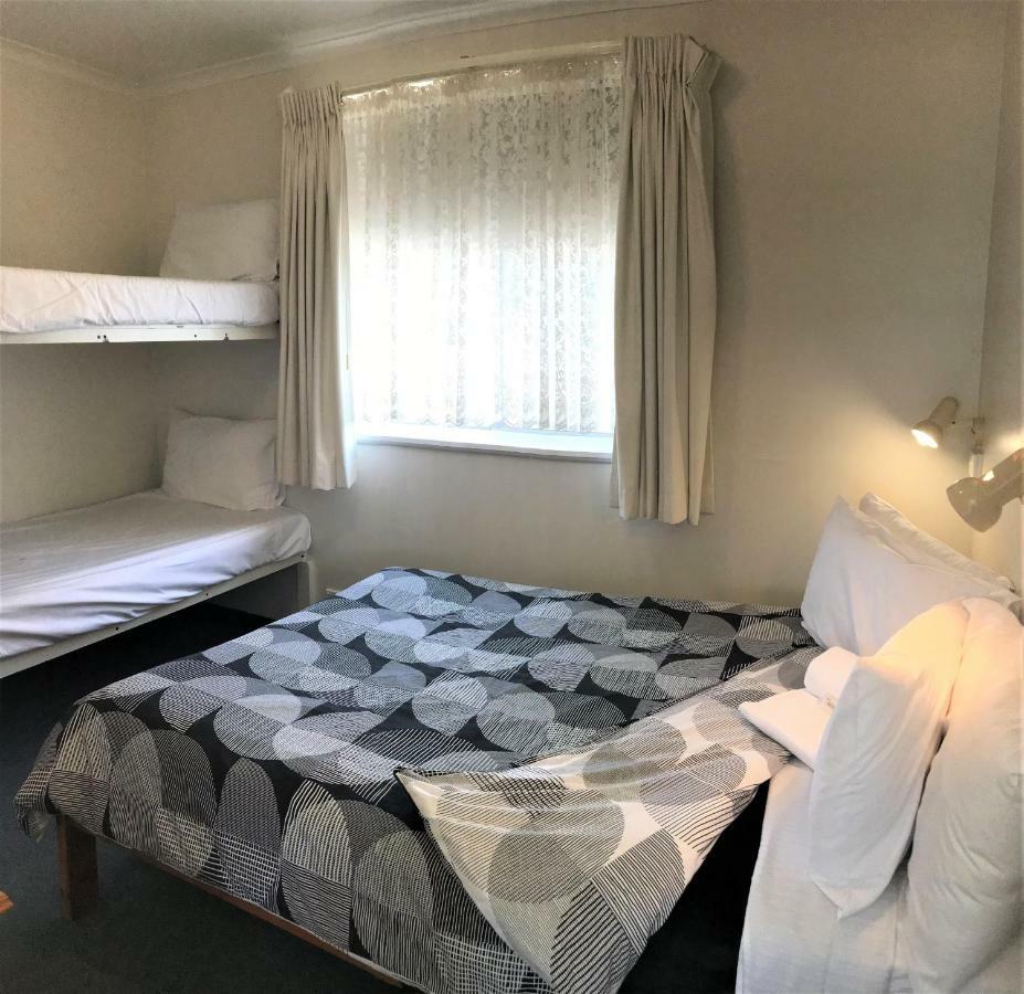 Kon Tiki Apartments Batemans Bay Buitenkant foto