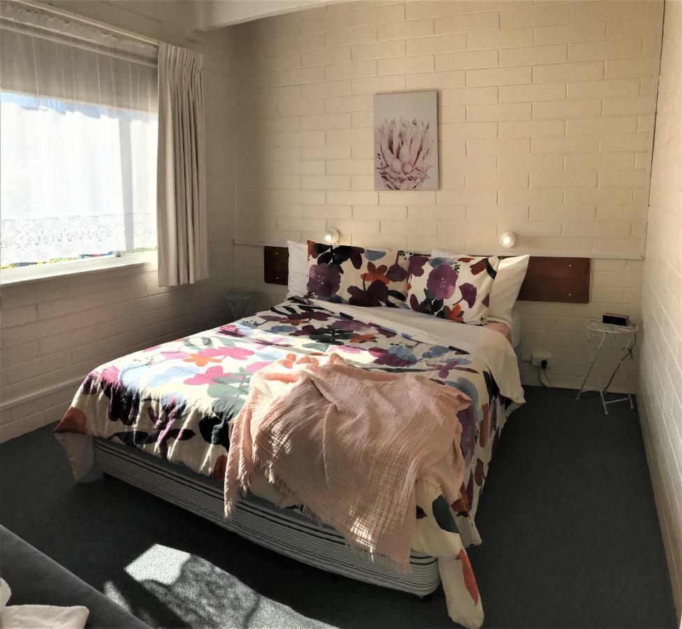 Kon Tiki Apartments Batemans Bay Buitenkant foto