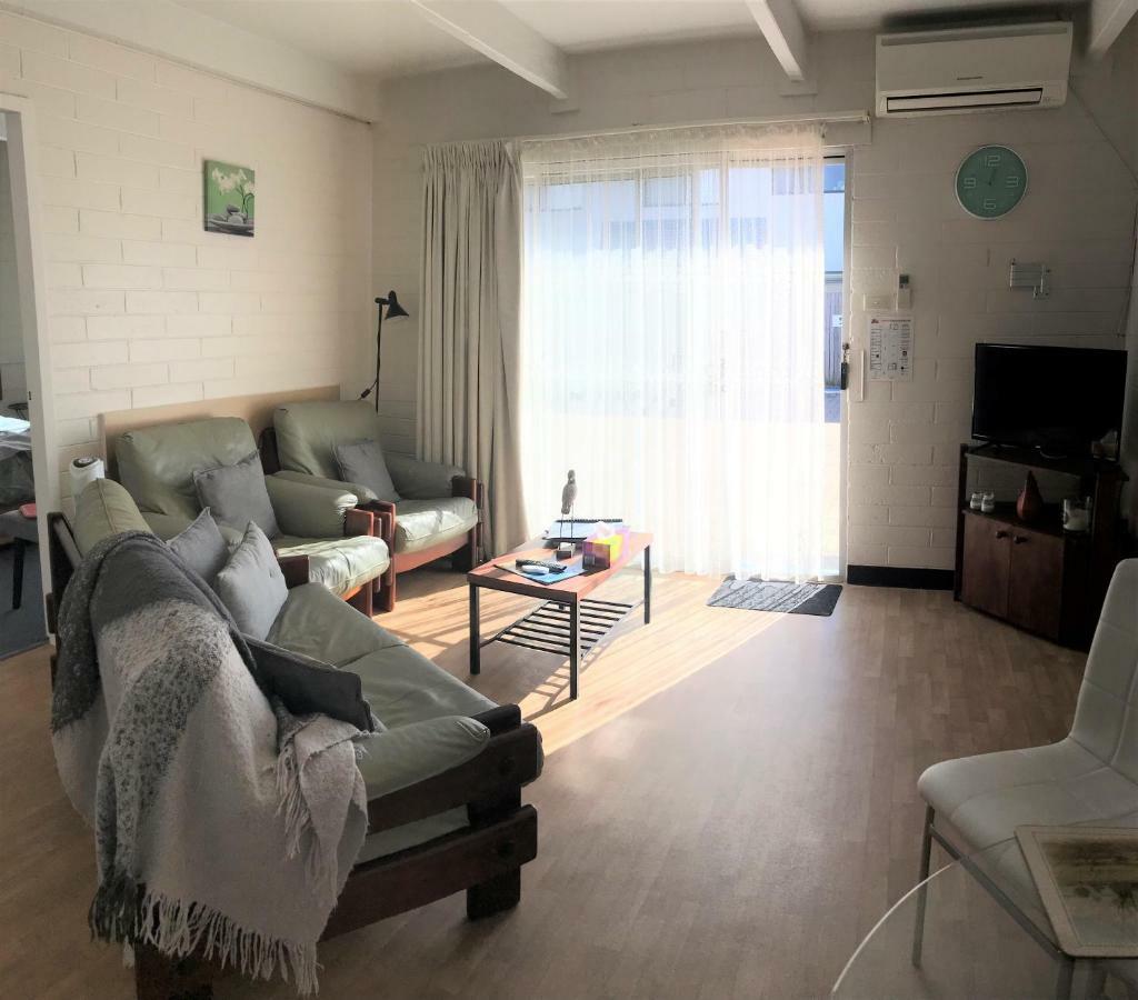 Kon Tiki Apartments Batemans Bay Buitenkant foto