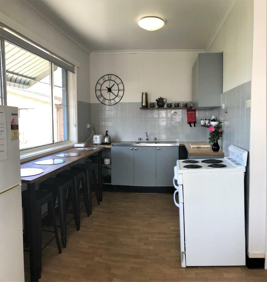 Kon Tiki Apartments Batemans Bay Buitenkant foto